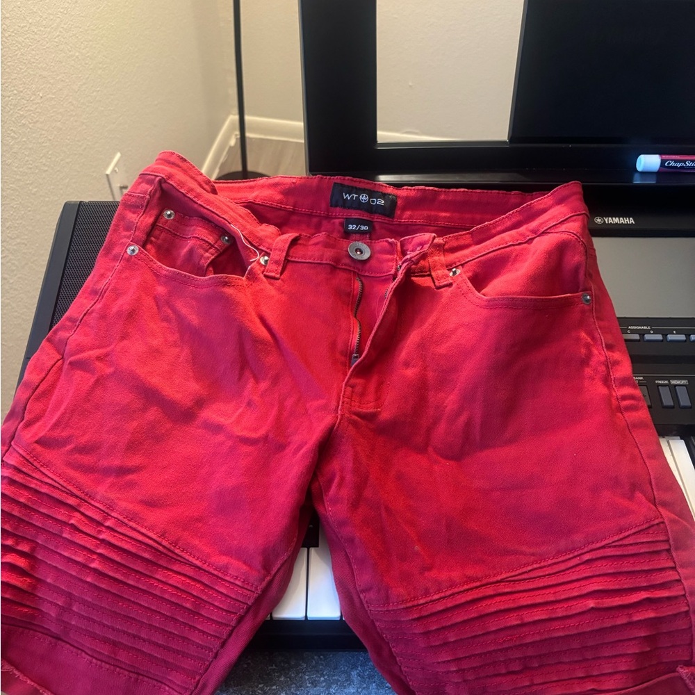 WT02 Red Biker Jeans